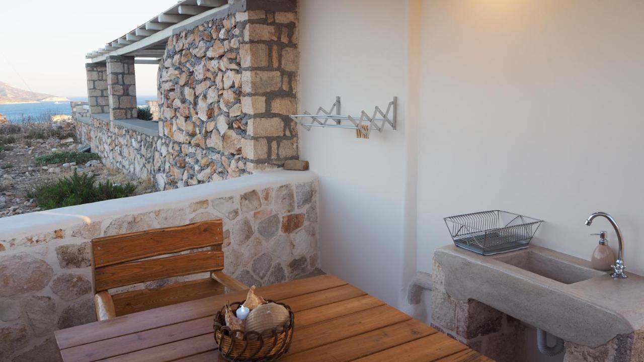 Ataraxia- Stonebuilt Studios And Apartments Кимолос Экстерьер фото
